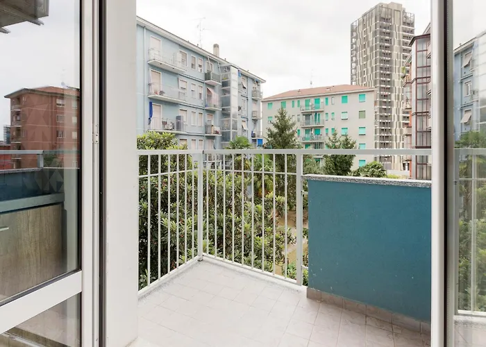 Cimiano M2 Cozy Studio With Balcony