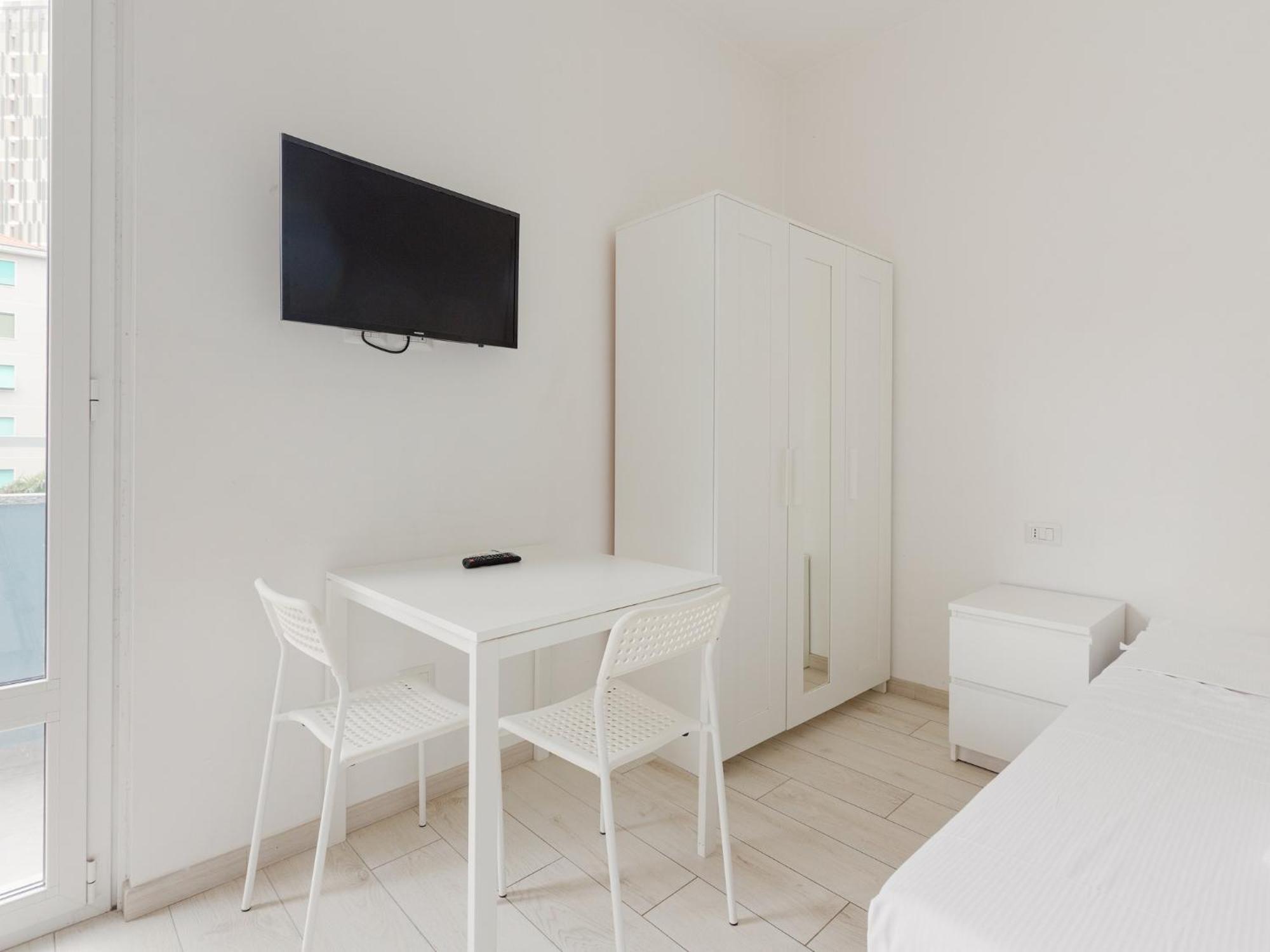 Cimiano M2 Cozy With Balcony *